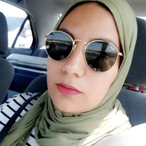 Meet your Posher, Kora-ann